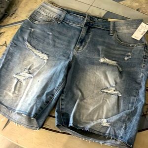 Maurice’s long shorts